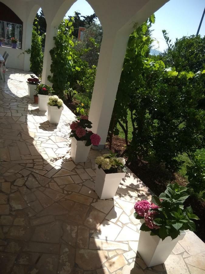 Apartmant Sučić Kastela Bagian luar foto