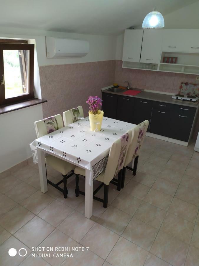 Apartmant Sučić Kastela Bagian luar foto