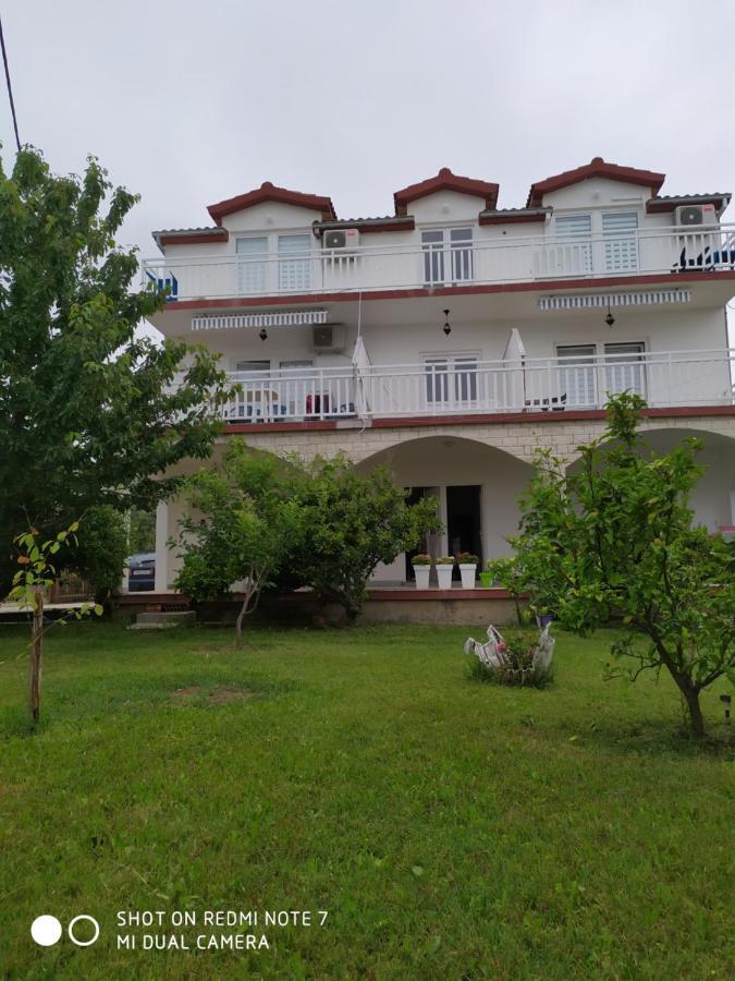 Apartmant Sučić Kastela Bagian luar foto